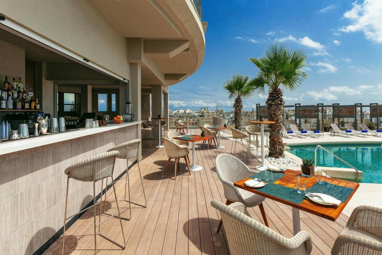 Malta Marriott Resort & Spa Saint Julian's Exterior foto The Sky Bar