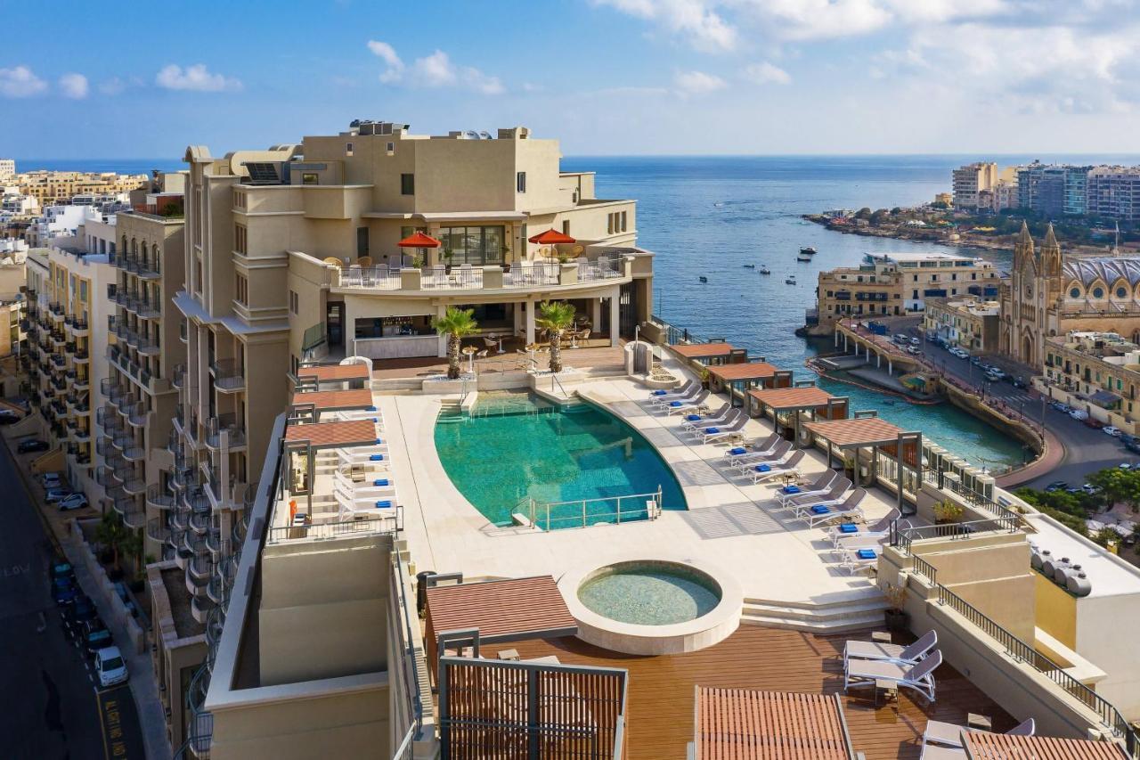 Malta Marriott Resort & Spa Saint Julian's Exterior foto The Westin St. George's Pool Deck