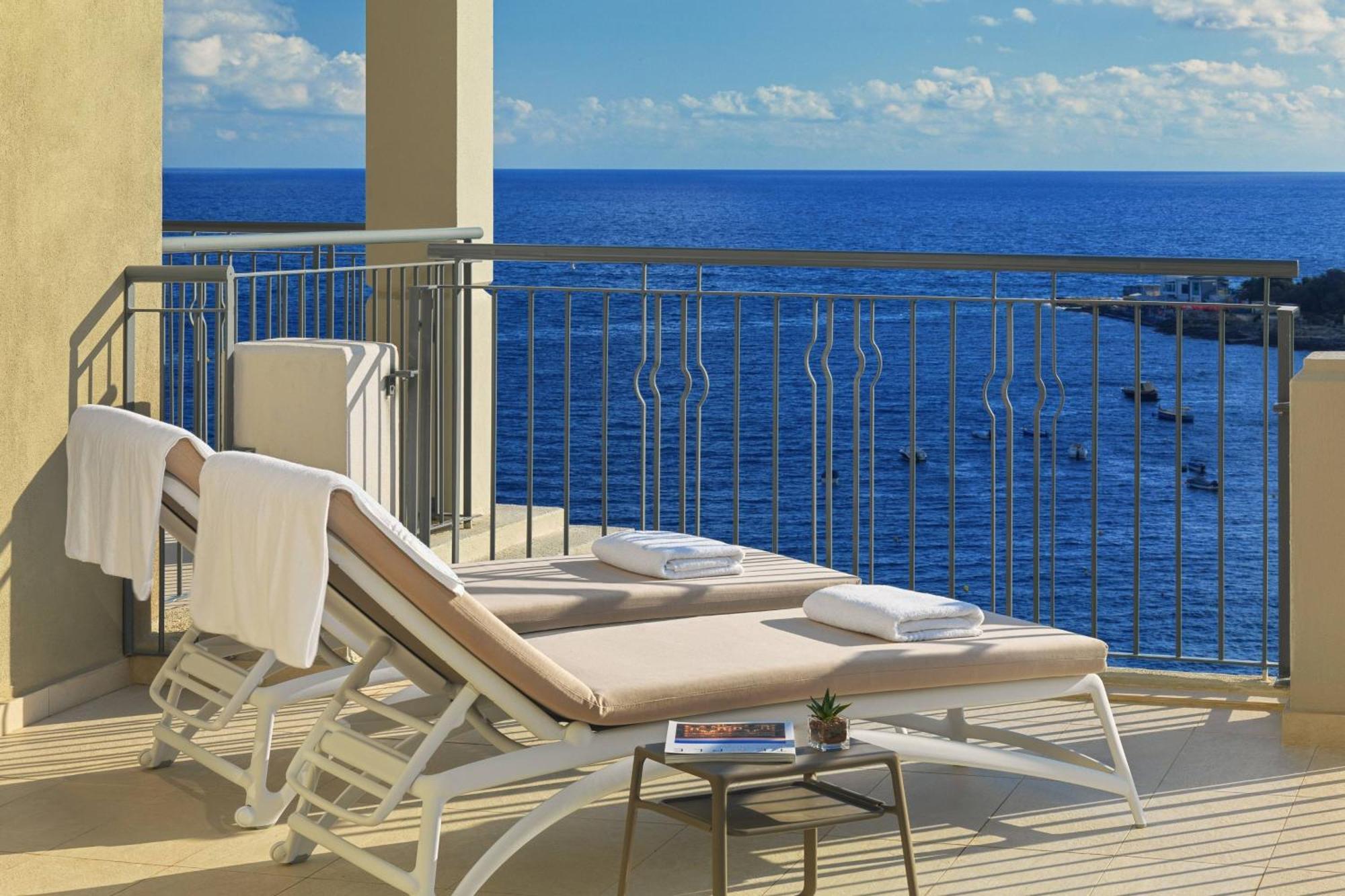 Malta Marriott Resort & Spa Saint Julian's Exterior foto View from the Four Seasons